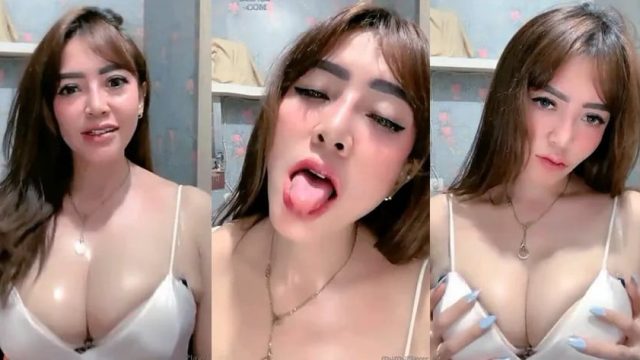 Indo Viral Zahra BeeFlo Cantik Toge Live Basah Menggoda